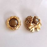 ボタンアクセサリー(ピアス・イヤリング)