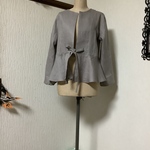 リネン　グレージユ　ペプラムジャケット💕