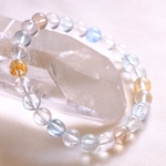 一点モノ💎 人生において本当に大切な物に出会い導く石💎ミックスカラートパーズ　8mm   パワーストーンブレスレット