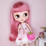 ブライス☆アウトフィット☆いちごマカロンポシェットコーデ