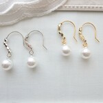 パールが揺れるカッティングキューブフックピアス フープピアス ゴールド シルバー