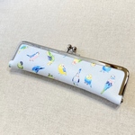スリムペンケース＊がま口   カラフルインコ(サックス)