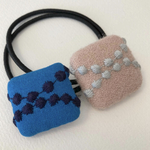 ミナペルホネン　ヘアゴム　handmade しかくい　tambourine③