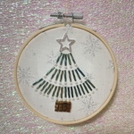 クリスマス🎄ビーズ刺繍