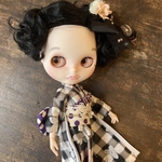 【再販】ラスト１☆ブライス　アウトフィット☆着物☆刺繍＆チェック☆ブラック☆ネオブライス☆1/6ドール着物