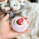 【受注生産】いちごのクレイドーナツ マットないちごソース