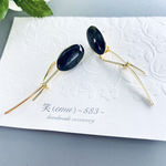No.399  ブラックマーブルカボション×クロスゴールドピアス  1000円以上送料無料！