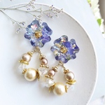 お花レジンとコットンパールのフープピアス/イヤリング