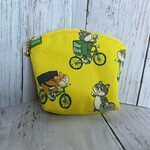 柴犬柄ポーチ（柴犬配達員、シェル型、ファスナー14cm、マチ4cm）受注制作