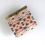 花より木の実！　文鎮口金のミニ財布