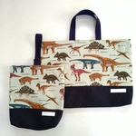 【es-et様専用】恐竜柄/ペールグリーン レッスンバッグ&上靴入れ　2点セット