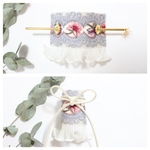 2wayタイプ　ブルー　青　ピンク　紫　花柄　　刺繍リボン　フリル　マジェステ　ヘアカフス　かんざし　髪飾り　リボンラップ　ラップポニー　インド刺繍