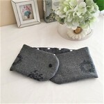 首元に優しいあったかさを*８重ガーゼプチマフラーorネックウォーマー＊北欧調刺繍ファブリック*ナチュラル*小鳥*リース*フラワー*ネイビーグレー色*大人カラー*flower
