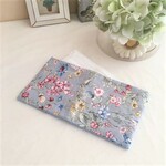 6重ガーゼハンカチマスクケース*マスク置き*イングリッシュガーデンリバティ調フラワー**liberty調flower*グレー*ピンク*マスクホルダー*予備のマスク入れ*