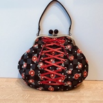 レースアップリボンのがま口バッグ(椿と市松)