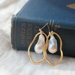 大粒 バロック パール と 真鍮 リング の ピアス イヤリング 