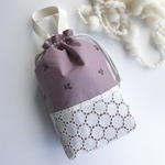 hiさまオーダー☆深むらさきのさくらんぼ刺繍哺乳瓶ポーチ☆保温保冷バッグ☆哺乳瓶ケース