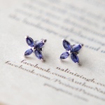 冬咲きペタル  アイオライトのpierce /Iolite Marquis sv925/イヤリング