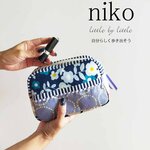 落ち着きのグレー　絵本をめくるように楽しい大き目ポーチ　ティッシュケース付き