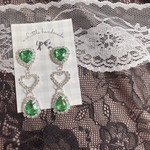 💚グリーンハートドロップ3連ピアス/イヤリング💚