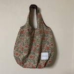 ＊再販ラストがま口おまけ付き＊【キャットダマスク・生成】Plump bag