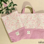 大人可愛い女の子の花柄×ラズベリーのレッスンバックと上履き入れ
