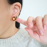 1940's ヴィンテージ × 天然石 の フラワー ピアス イヤリング 