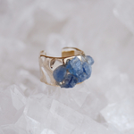 ear cuff ”minamo” sapphire ／鉱物 原石  天然石