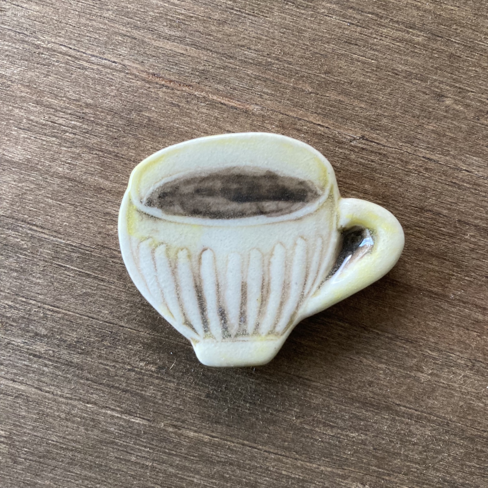 コーヒーカップのブローチ(陶器) - TOMI-kobo GALLERY | minne