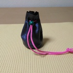 レザークラフト　きんちゃく型のミニ小物入れ、ポーチ（本革）＃30