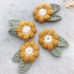 6個  マスタード　花　カボション   フラワー パーツ　刺繍