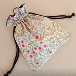 M☆ウィリアムモリスの大人巾着 handmade ブラックトーン ＊ ホワイト