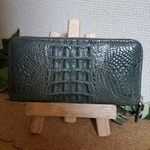 1点限定 特注綺麗色 クロコダイル 背革 ワニ革 長財布 ラウンドファスナー 背革使用 背鰭 財布 一枚革