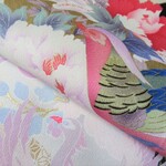桃色 京友禅 金彩椿に鳳凰模様 正絹緞子 丹後ちりめん No.5【160cm×18cm】振袖の解き 和布 生地 はぎれ リメイク素材 silk100%