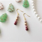 【感謝作品】ちいさめ可愛い*クリスマスカラー”しあわせ4連”パールピアス【レッド×ゴールド系】