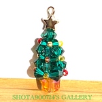 ［再販5] スペシャルギフト　クリスマス　Swarovskiクリスタル　クリスマスツリー　🎄エメラルド　ネックレス　キーホルダー　ストラップ　ピアス　樹脂ピアス　イヤリング　クリスマスプレゼント