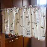 hatimitsupan様専用です　カフェカーテン 総刺繍 ラベンダー ミモザ 草花 ナチュラル