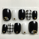 再販✱ブラック ストーン 千鳥柄 ネイル