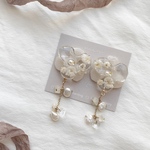 ⌇10/25 先着順⌇ baby’s breath *:.。beige flower