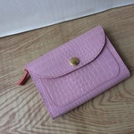 革のミニ財布＊クロコ型押しピンク
