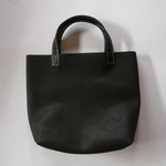 牛革  ミニトートバッグ　ブラック　