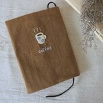 コーヒーと豆　手刺繍　文庫本　ブックカバー　マロン色