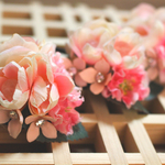 ＊送料無料*の桜天然石のお花ヘアゴム♡