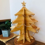 木製のクリスマスツリー