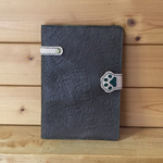 革カバーのスケジュール帳