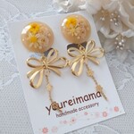 大きめリボンが揺れるイヤリング ピアス 