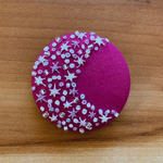 ビーズ刺繍くるみボタン（ヘアゴム/ブローチ）