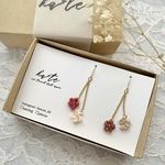 [オーダー品] 揺れる2粒花のピアス🌼