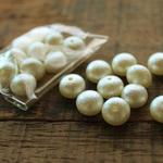 10mm（平片穴）フェイクのコットンパール【40個】10個×4袋
