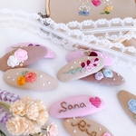名入れも可♡刺繍ぱっちんピン